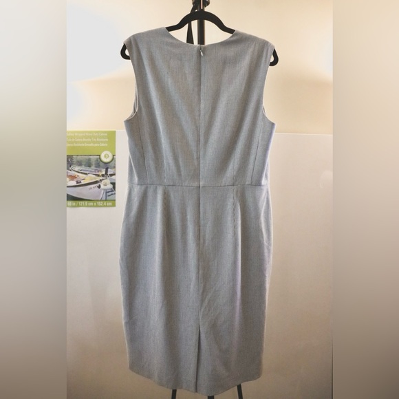 EUC Navy/Grey Ann Taylor Factory Striped Square Neck Sheath Dress Size 12 - Picture 2 of 5
